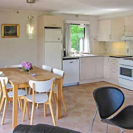 Stunning In With Kitchen *